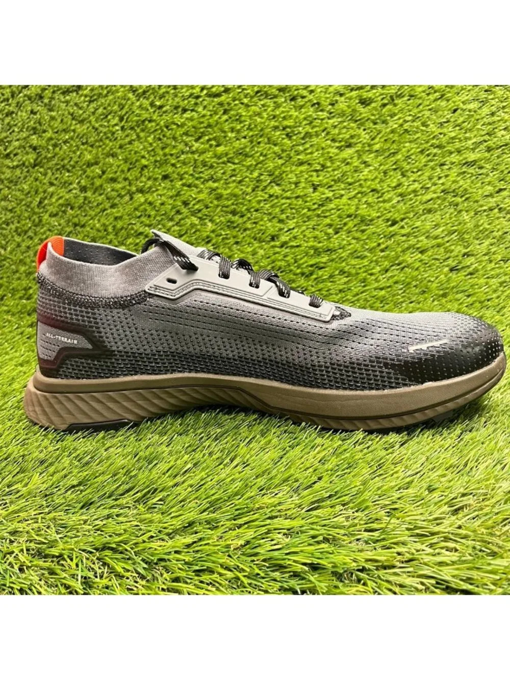 Flux Adapt Trail Runner Gray Olive Mens Size 13 Athletic Knit Shoes Sneakers